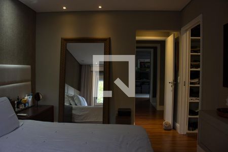 Quarto de casa para alugar com 2 quartos, 350m² em Morumbi, São Paulo