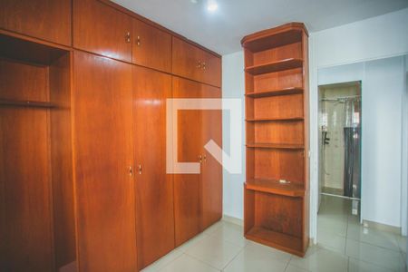 Apartamento à venda com 80m², 3 quartos e 1 vagaQuarto 2