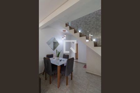 Casa 1 Sala de casa à venda com 2 quartos, 300m² em Vila União (zona Leste), São Paulo