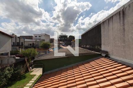 Casa 1 Vista Quarto 1 de casa à venda com 2 quartos, 300m² em Vila União (zona Leste), São Paulo
