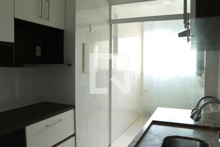Apartamento à venda com 70m², 3 quartos e 2 vagasCozinha