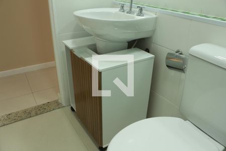 Apartamento à venda com 70m², 3 quartos e 2 vagasBanheiro Social