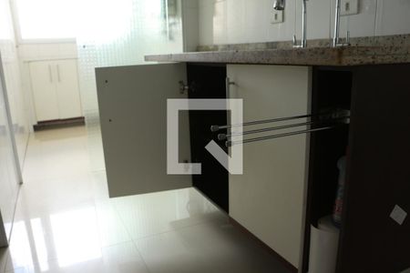 Apartamento à venda com 70m², 3 quartos e 2 vagasCozinha