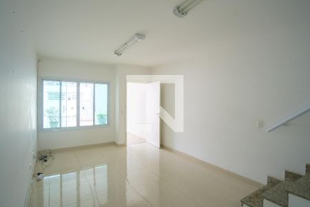 Sala de casa para alugar com 3 quartos, 100m² em Vila Carrao, São Paulo