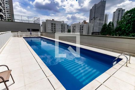 Apartamento à venda com 81m², 2 quartos e 2 vagasÁrea comum - Piscina