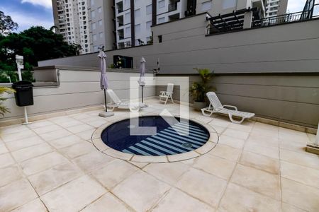 Apartamento à venda com 81m², 2 quartos e 2 vagasÁrea comum - Piscina