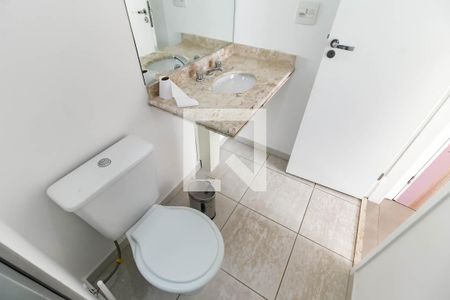 Apartamento à venda com 81m², 2 quartos e 2 vagasBanheiro da Suíte 2