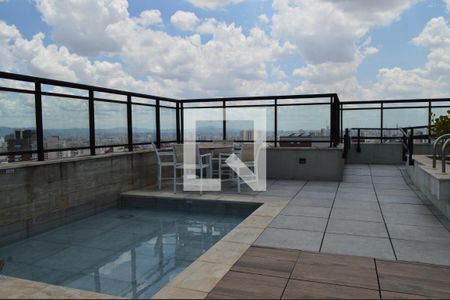 Studio para alugar com 38m², 1 quarto e 1 vagaPiscina