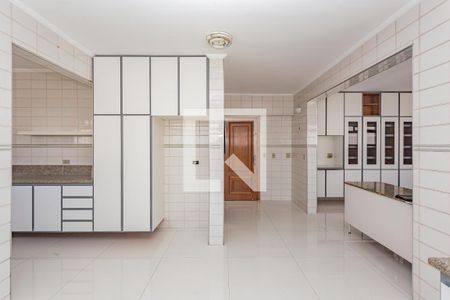 Apartamento à venda com 750m², 4 quartos e 6 vagas Apartamento à venda com 750m², 4 quartos e 6 vagasCozinha