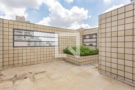 Apartamento à venda com 750m², 4 quartos e 6 vagas Apartamento à venda com 750m², 4 quartos e 6 vagasÁrea comum