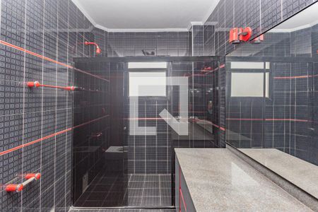 Apartamento à venda com 750m², 4 quartos e 6 vagas Apartamento à venda com 750m², 4 quartos e 6 vagasBanheiro da Suíte 2