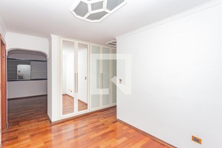 Apartamento à venda com 750m², 4 quartos e 6 vagas Apartamento à venda com 750m², 4 quartos e 6 vagasCloset do quarto 4