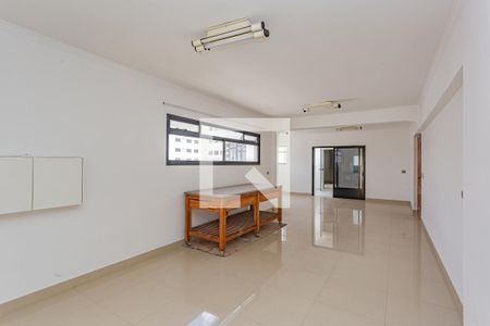 Apartamento à venda com 750m², 4 quartos e 6 vagas Apartamento à venda com 750m², 4 quartos e 6 vagasSala 2