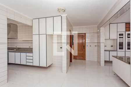 Apartamento à venda com 750m², 4 quartos e 6 vagas Apartamento à venda com 750m², 4 quartos e 6 vagasCozinha