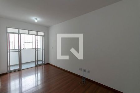 Sala de apartamento para alugar com 3 quartos, 85m² em Buritis, Belo Horizonte