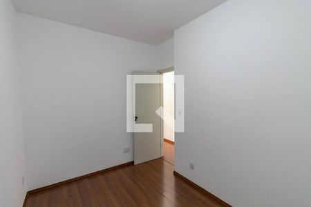 Quarto 2 de apartamento para alugar com 3 quartos, 85m² em Buritis, Belo Horizonte