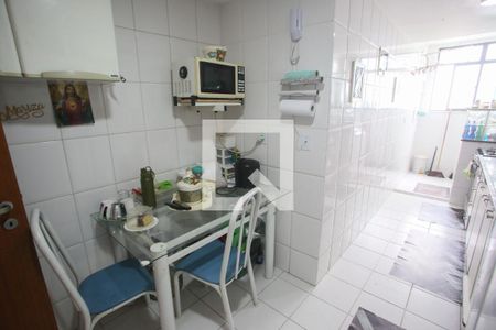 Apartamento à venda com 85m², 3 quartos e 1 vagaCozinha
