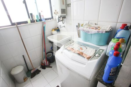 Apartamento à venda com 85m², 3 quartos e 1 vagaÁrea de Serviço