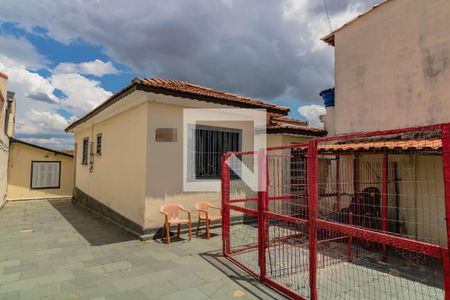 Casa à venda com 400m², 5 quartos e 5 vagas Casa à venda com 400m², 5 quartos e 5 vagasÁrea Externa