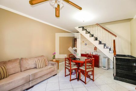 Sala de casa à venda com 2 quartos, 180m² em Vila Carrao, São Paulo