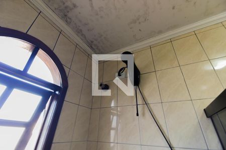 Casa à venda com 180m², 2 quartos e 2 vagasBanheiro da Suíte 2