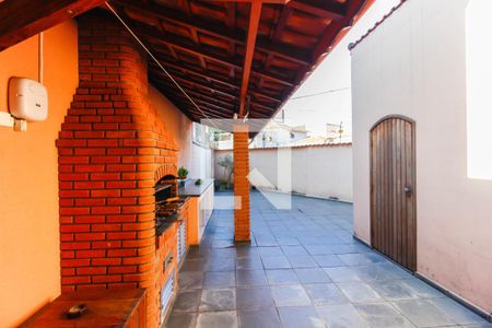 Casa à venda com 180m², 2 quartos e 2 vagasÁrea comum - Churrasqueira e Quintal