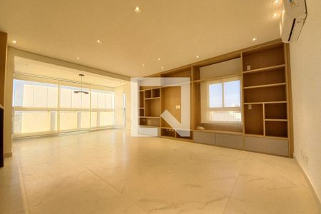 Sala de apartamento para alugar com 2 quartos, 111m² em Centro, Campinas