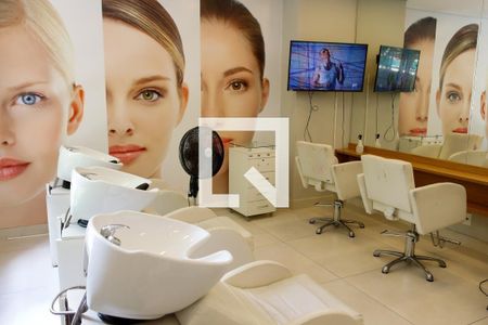 Apartamento à venda com 42m², 1 quarto e 1 vaga Apartamento à venda com 42m², 1 quarto e 1 vagaSalão de beleza