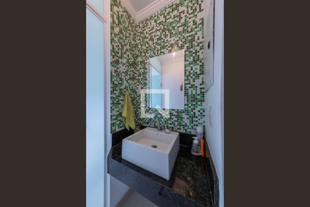 Lavabo de casa à venda com 4 quartos, 170m² em Vila Zelina, São Paulo