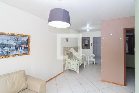 Sala de casa para alugar com 2 quartos, 45m² em Olaria, Canoas