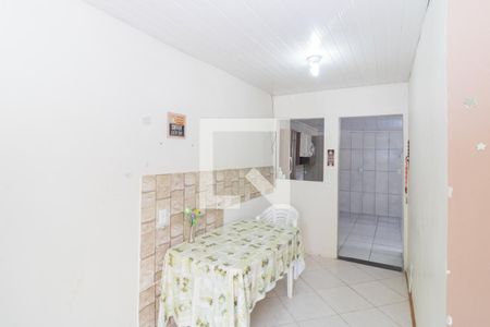Sala de casa à venda com 2 quartos, 45m² em Olaria, Canoas