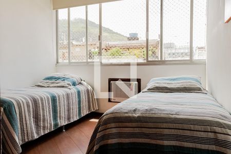 Quarto 1 de apartamento para alugar com 2 quartos, 80m² em Copacabana, Rio de Janeiro