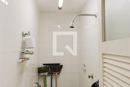 Apartamento para alugar com 80m², 2 quartos e 2 vagas Apartamento para alugar com 80m², 2 quartos e 2 vagasBanheiro de serviço