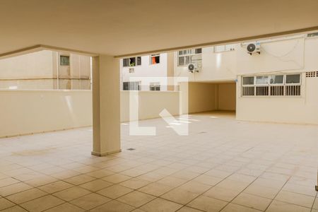 Área comum de apartamento para alugar com 2 quartos, 80m² em Copacabana, Rio de Janeiro