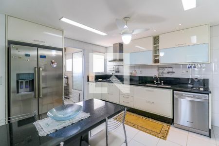 Apartamento à venda com 145m², 3 quartos e 2 vagasCozinha