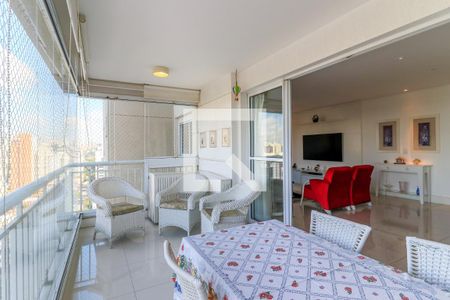 Apartamento à venda com 145m², 3 quartos e 2 vagasVaranda Gourmet