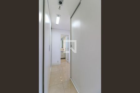 Apartamento à venda com 145m², 3 quartos e 2 vagasCloset da Suíte 1