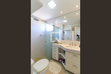 Apartamento à venda com 145m², 3 quartos e 2 vagasBanheiro da Suíte 1