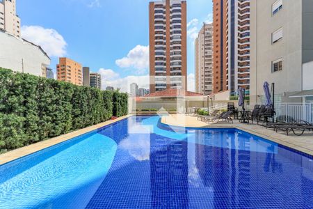 Apartamento à venda com 145m², 3 quartos e 2 vagasÁrea comum - Piscina