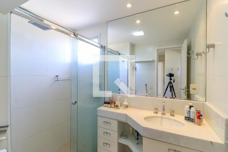 Apartamento à venda com 145m², 3 quartos e 2 vagasBanheiro da Suíte 1