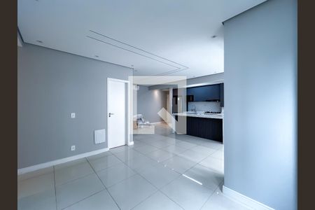 Sala de apartamento para alugar com 2 quartos, 81m² em Alphaville Empresarial, Barueri