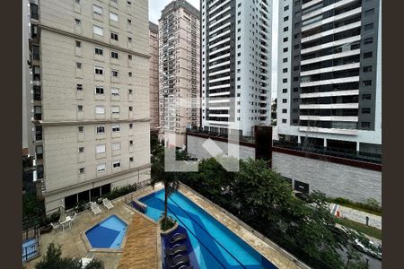 Apartamento para alugar com 81m², 2 quartos e 2 vagasVista