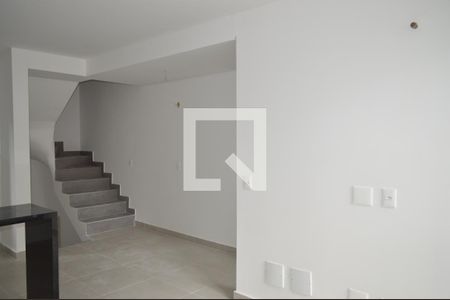 Casa à venda com 151m², 2 quartos e 1 vagaSala