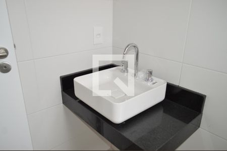 Casa à venda com 151m², 2 quartos e 1 vagaBanheiro da Suíte