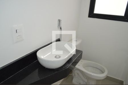 Casa à venda com 151m², 2 quartos e 1 vagaLavabo