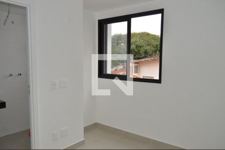 Casa à venda com 151m², 2 quartos e 1 vagaSuíte