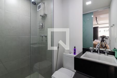 Banheiro de kitnet/studio à venda com 1 quarto, 30m² em Vila Olímpia, São Paulo
