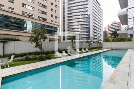 Studio à venda com 30m², 1 quarto e 1 vagaÁrea comum - Piscina