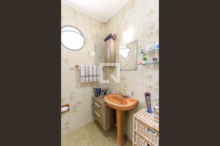 Casa para alugar com 141m², 3 quartos e 2 vagas Casa para alugar com 141m², 3 quartos e 2 vagasBanheiro da Suíte