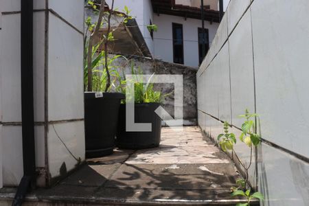 Casa à venda com 108m², 2 quartos e 2 vagasQuintal